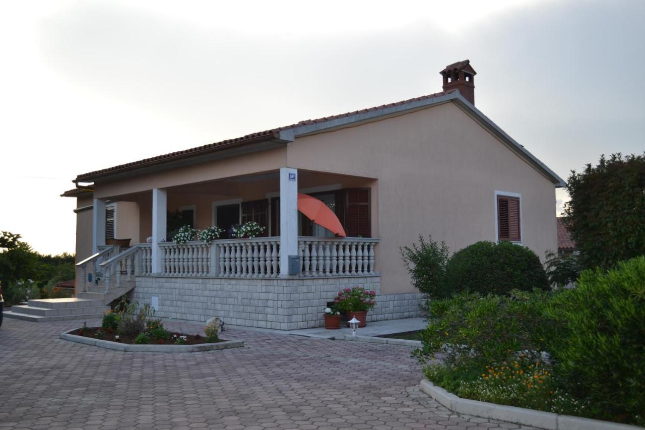 Apartman Doli Nedeščina Buitenkant foto