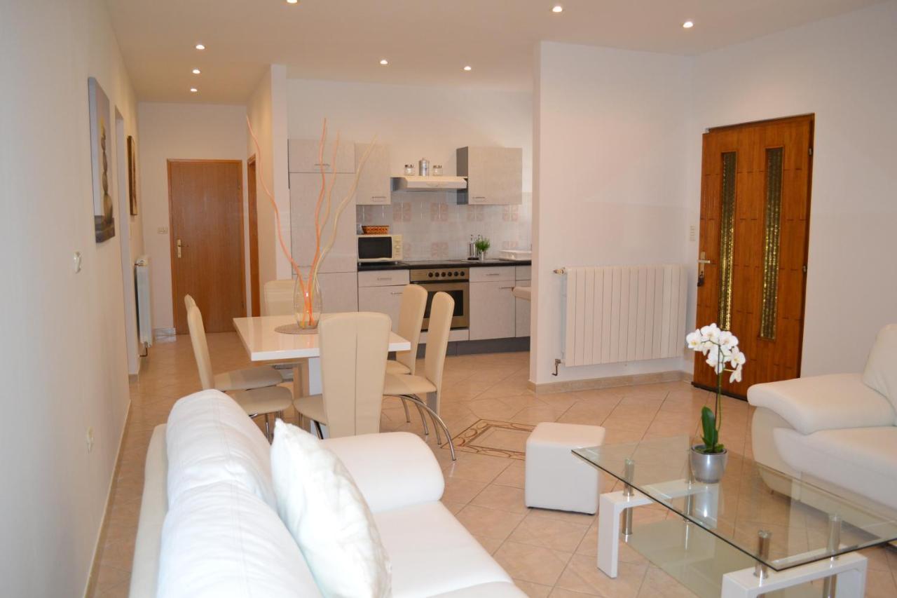 Apartman Doli Nedeščina Buitenkant foto
